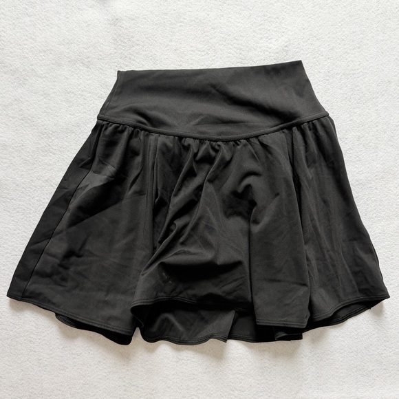 Gilly Hicks Athletic tennis set recharge Cami crop tank + tennis skirt xxs black - Picture 4 of 6